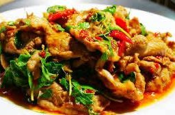 กระเพาหมูชิ้น