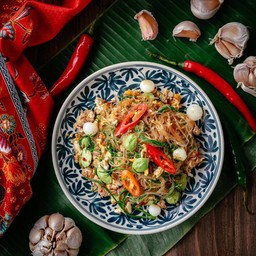 ผัดสามเหม็นวุ้นเส้นหมูสับ