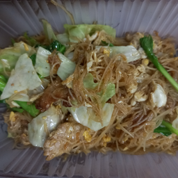 เส้นหมี่ผัดซีอิ๊ว