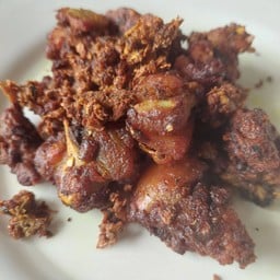 ไก่ทอดขมิ้น