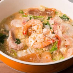 สุกี้แห้งรวมมิตร น้ำจิ้มหมาล่า