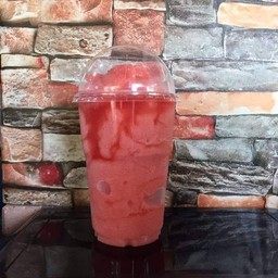 สตรอเบอรี่ปั่น