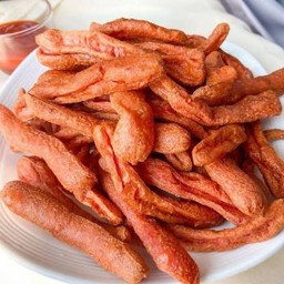 เฟรนซ์ฟรายไส้กรอกแดง