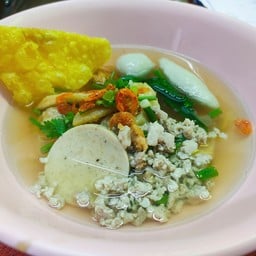 ก๋วยเตี๋ยวน้ำใส