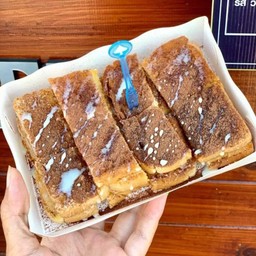 ปังปิ้งเนยนม+ผงโอวัลติน3แผ่น