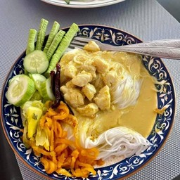 ขนมจีนน้ำยาปูแน่นๆ สาขาอำเภอกระทุ่มแบน