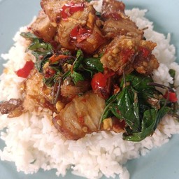 เจ้หนึ่งตามสั่ง