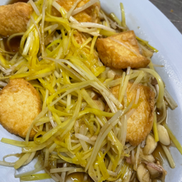 กุ่ยช่ายขาวเต้าหู้ไข่ทอด