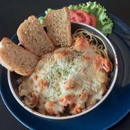 สาละวิน โฮ่ม เรสเตอรองท์ Salween Home  Restaurant -