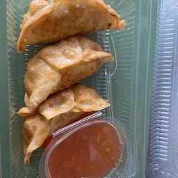 เกี่๊ยวซ่าทอด(3 ชิ้น)