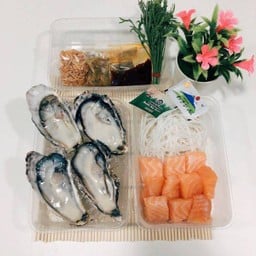 หอยนางรมเกาหลี4ตัว +หั่นเต๋าซาชิมิ130กรัม