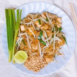 ผัดไทยลืมสูตร อร่อยไม่ซ้ำ จำสูตรไม่ได้