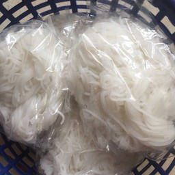 ขนมจีนเปล่า