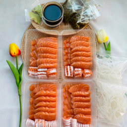 แซลมอนซาชิมิ 1 กิโลกรัม(พร้อมเครื่องเคียง)