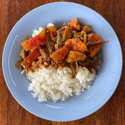 ข้าวราดแกงไตปลา