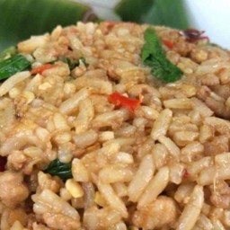 ข้าวคลุกกะเพราไก่สับขุนช้าง