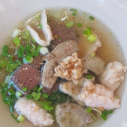 ต้มเลือดหมู