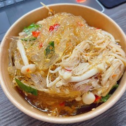 ยำเส้นแก้ว