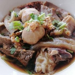 เกาเหลาเนื้อตุ๋น