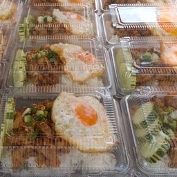 ไก่ย่าง หมูปิ้ง กินง่ายๆแต่อร่อย (โชคชัย4)