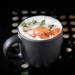 คาปูชิโน่ (ร้อน)