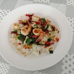 ครัวแซ่บยกกระทะ(ส้มตำและอาหารตามสั่ง)