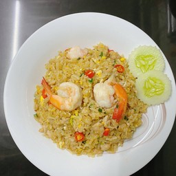 ข้าวผัดหมูชิ้นโตๆใหญ่ๆ