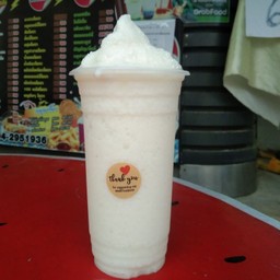 น้ำมะพร้าวนมสดปั่น