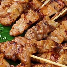 ปุ้มปุ้ย  คอหมูอบโอ่ง ปลาดุกอบโอ่ง