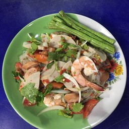 ป้าพวน อาหารตามสั่ง