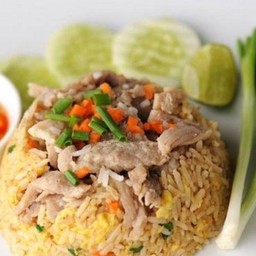 ข้าวผัดหมู