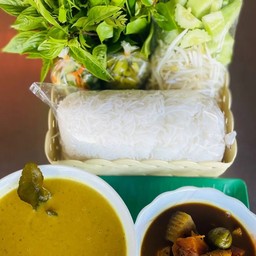 ขนมจีนชุดครึ่งกิโลกรัม