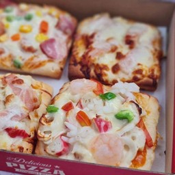 พิซซ่าจิ๋วแบบเหลี่ยม