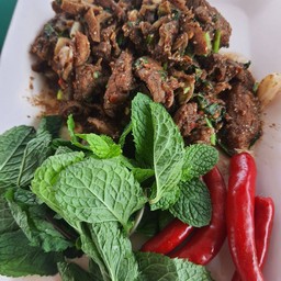 ลาบเนื้อ