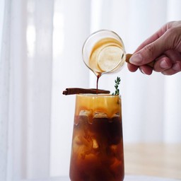 คาราเมล แบลค คอฟฟี่