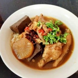 ร้านบ้านย่า