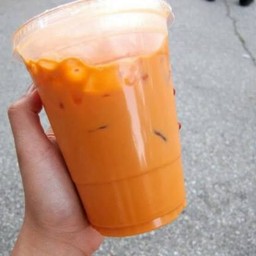 มาม่าเผ็ดเกาหลี พลอยซ่า (Korea Yummy)
