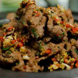 เนื้อผัดพริกเกลือ