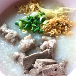 โจ๊กหมูสับ