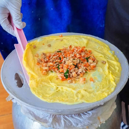 ปากหม้อไข่ม้วน