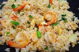 ข้าวผัดกุ้ง หมึก