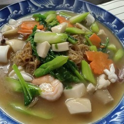 ราดหน้าทะเล
