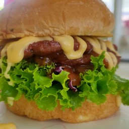 เบอร์เกอร์ดับเบิ้ลเนื้อ