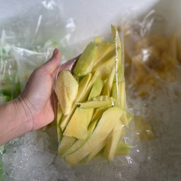 ขนมหวานนินิน ผลไม้อิ่มเจริญ ไม่มี