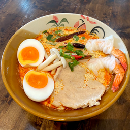 เตี๋ยวปากหม้อกุ้งห่อ