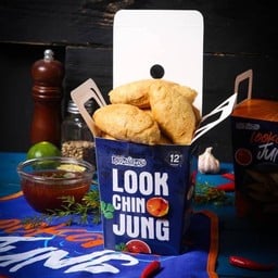 ลูกชิ้นจัง ขนส่งสวนผัก