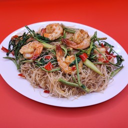 หมี่ผัดกระเฉดกุ้ง