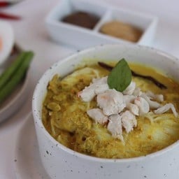 OK อยากกิน ขนมจีนน้ำยาปู สาขาคู้บอน