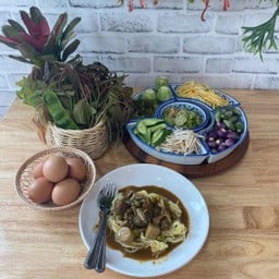 หนมจีน แกงไตปลา