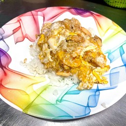 ข้าวราดกุ้งขยี้ไข่